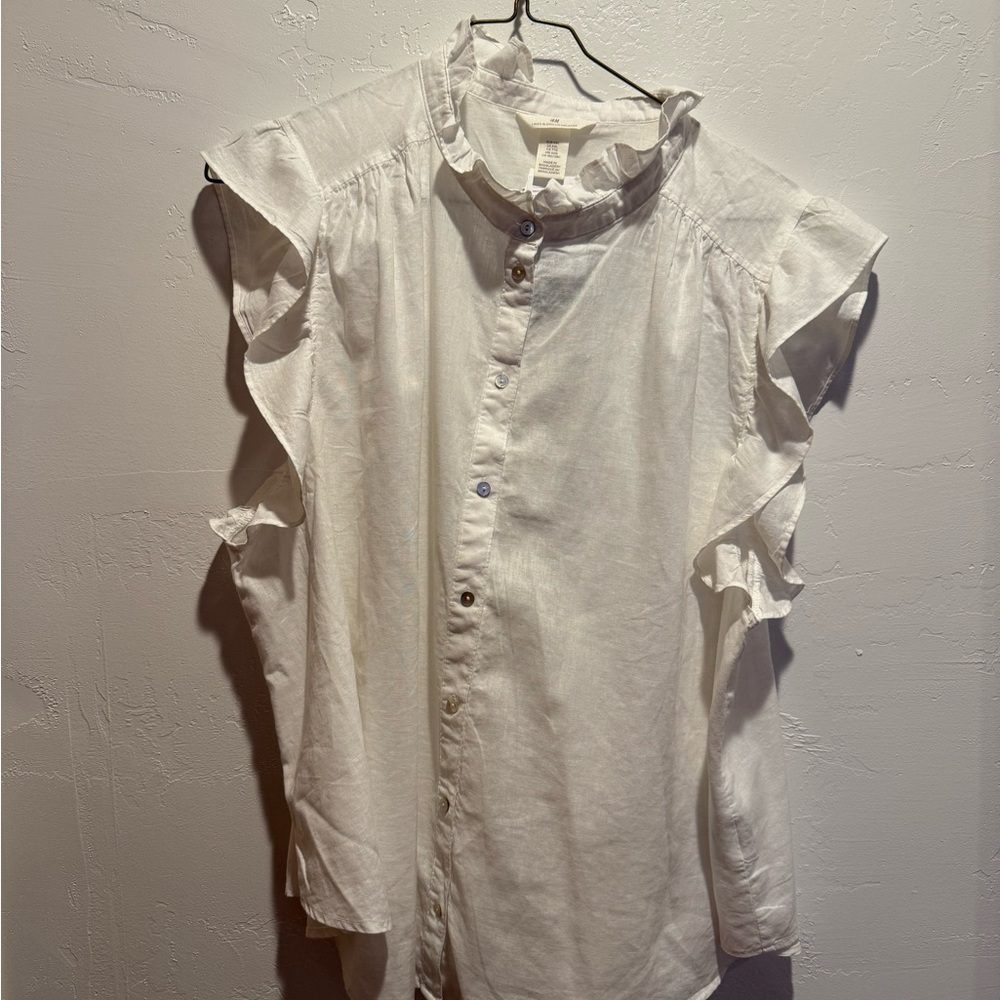H&M Women's White Ruffle Sleeve Button Down Shirt